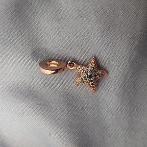 Pandora Rose starfish charm